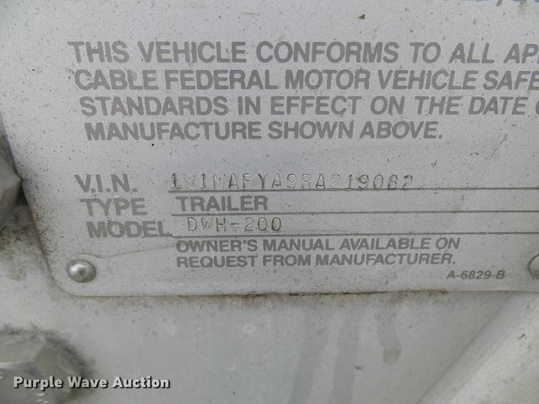 image for item DE5272 1994 Wilson DWH-200 double hopper bottom grain trailer