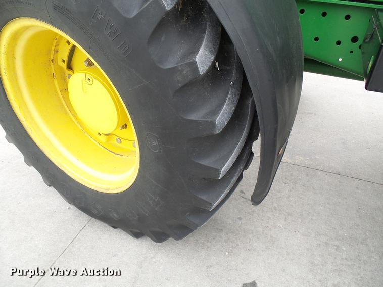 image for item DE5274 2010 John Deere 7230 Premium MFWD tractor