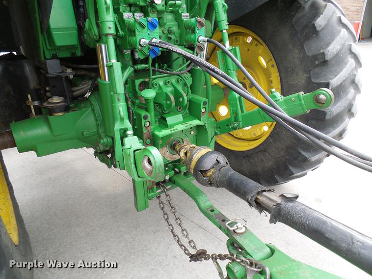 image for item DE5274 2010 John Deere 7230 Premium MFWD tractor