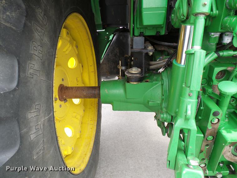 image for item DE5274 2010 John Deere 7230 Premium MFWD tractor