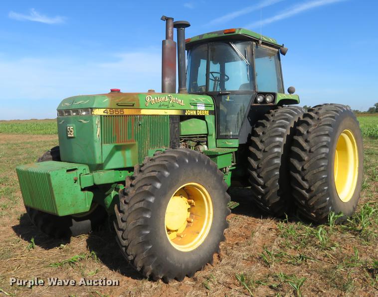 image for item DE6444 1990 John Deere 4955 MFWD tractor