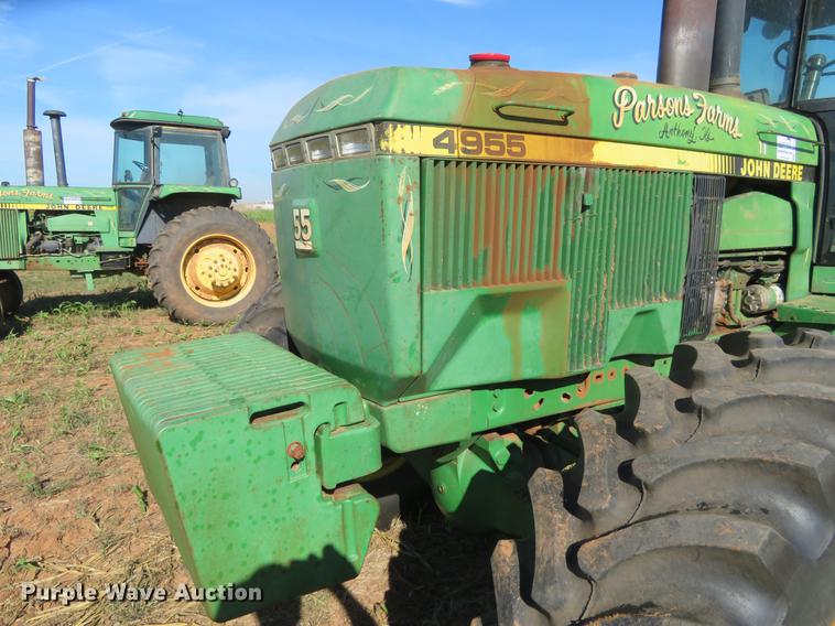 image for item DE6444 1990 John Deere 4955 MFWD tractor