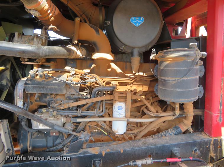 image for item DE6446 Stinger 6500 hay bale stacker