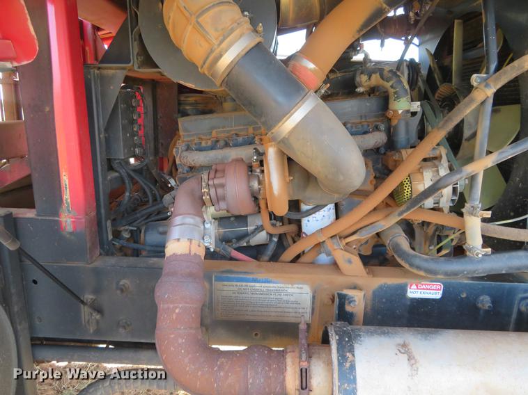 image for item DE6446 Stinger 6500 hay bale stacker