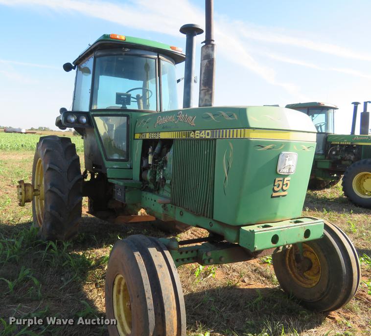 image for item DE6455 1981 John Deere 4640 tractor