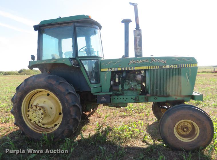 image for item DE6455 1981 John Deere 4640 tractor