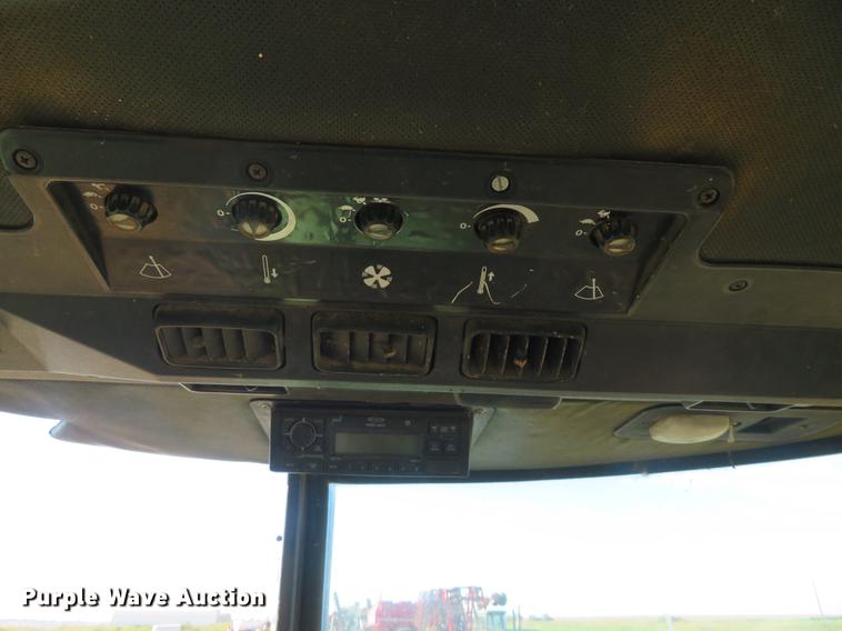 image for item DE6455 1981 John Deere 4640 tractor