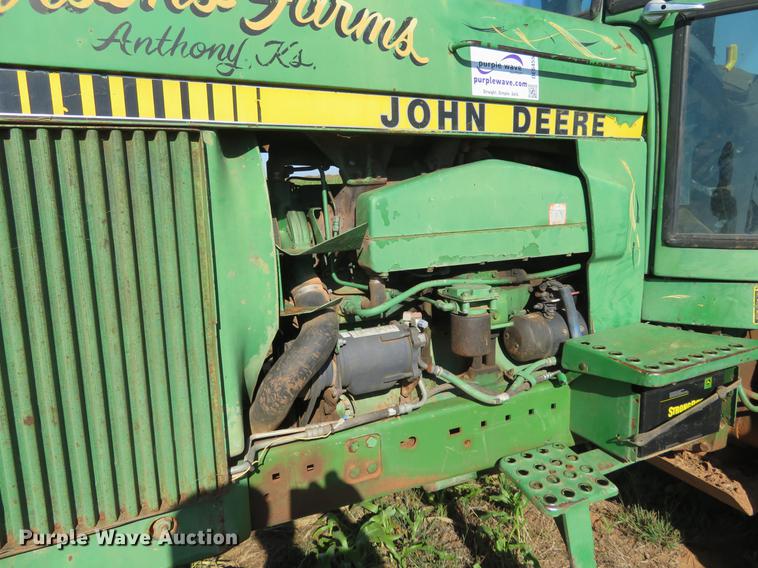 image for item DE6455 1981 John Deere 4640 tractor