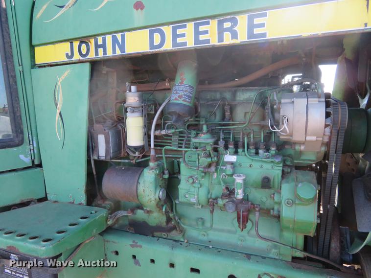 image for item DE6455 1981 John Deere 4640 tractor