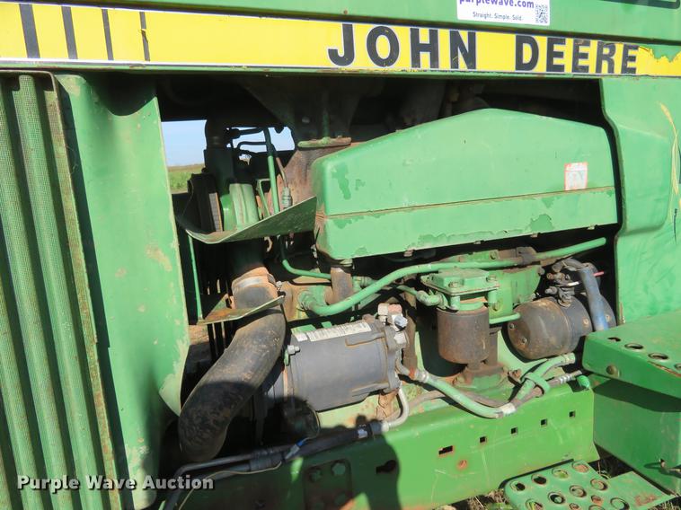 image for item DE6455 1981 John Deere 4640 tractor