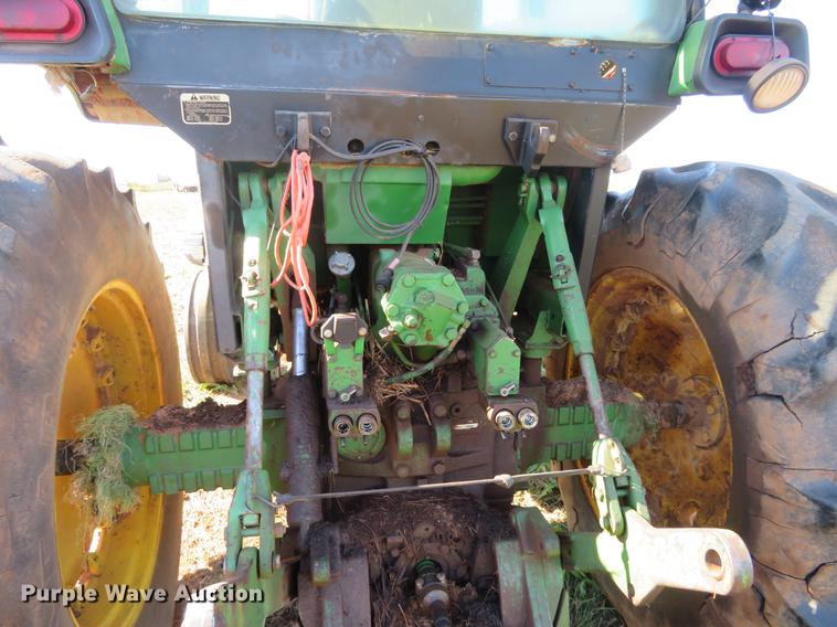 image for item DE6455 1981 John Deere 4640 tractor