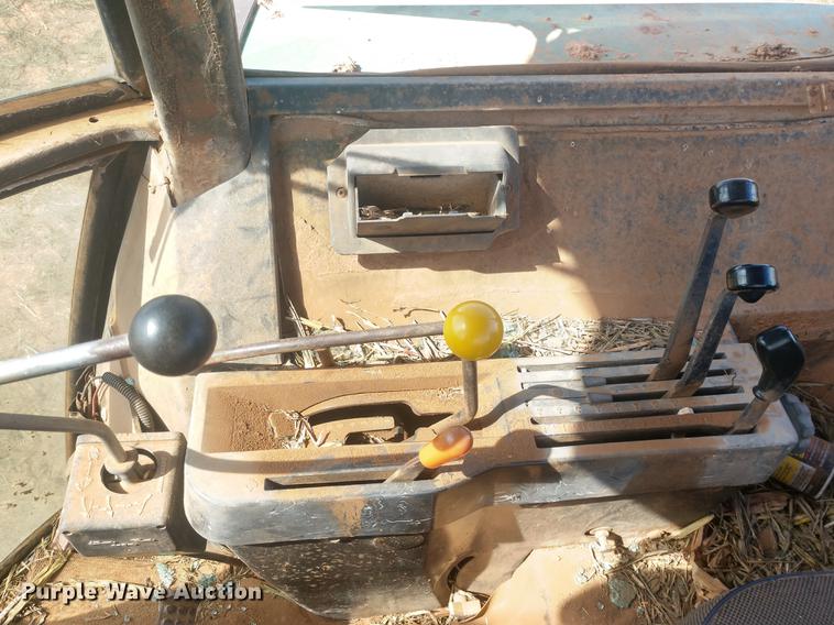 image for item DE6460 1978 John Deere 4840 tractor