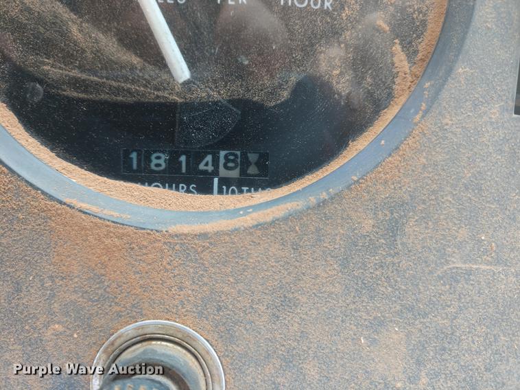 image for item DE6460 1978 John Deere 4840 tractor