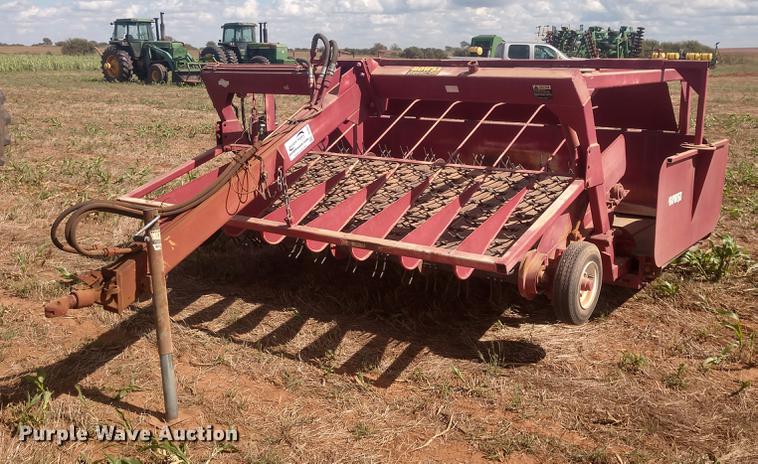 image for item DE6461 Rowse windrow fluffer