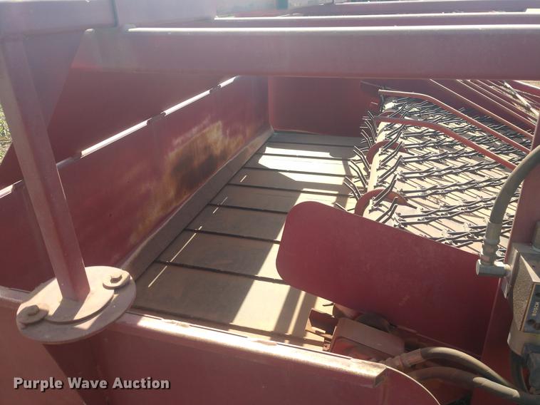 image for item DE6461 Rowse windrow fluffer