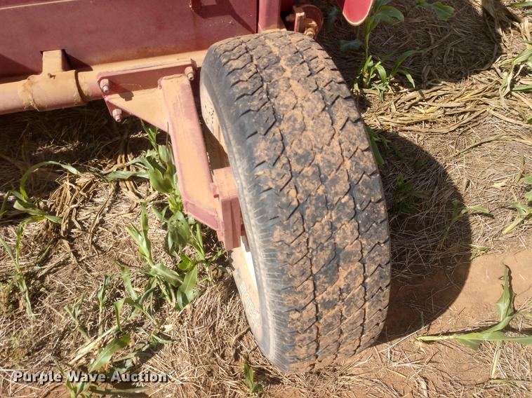 image for item DE6461 Rowse windrow fluffer