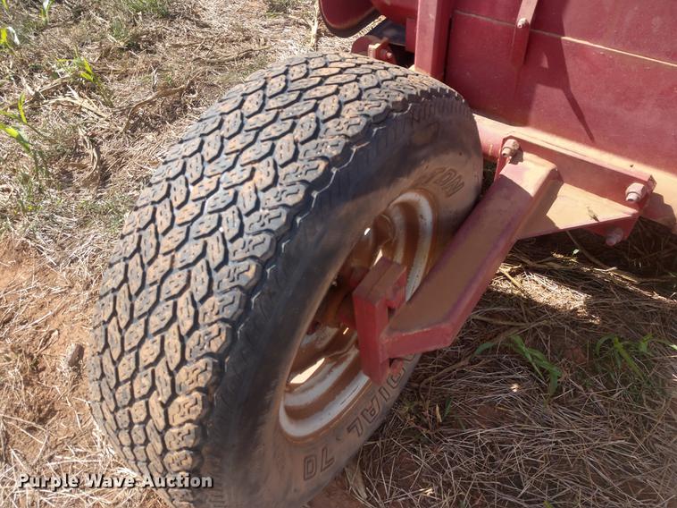 image for item DE6461 Rowse windrow fluffer