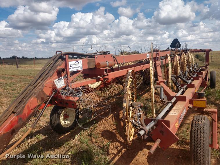 image for item DE6471 H&S hi-capacity hay rake