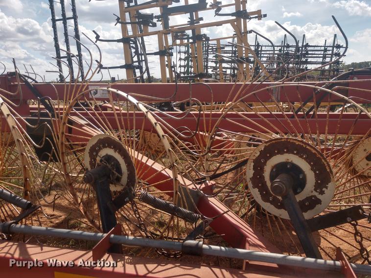 image for item DE6471 H&S hi-capacity hay rake