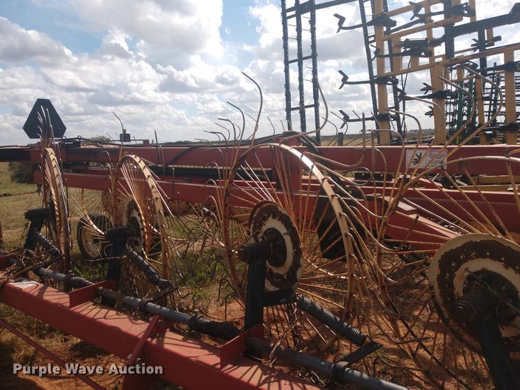 image for item DE6471 H&S hi-capacity hay rake