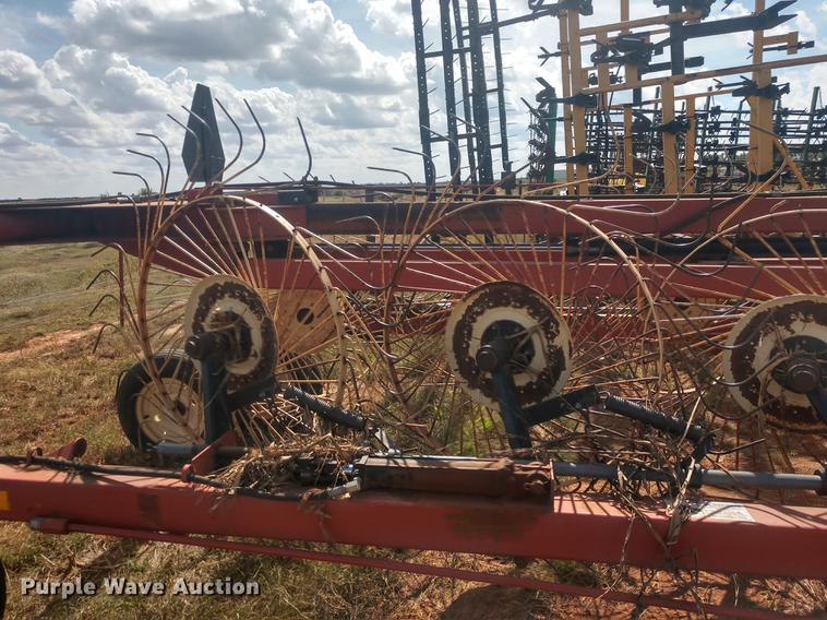 image for item DE6471 H&S hi-capacity hay rake