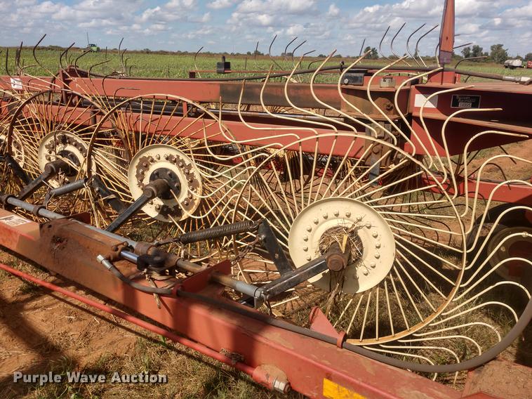 image for item DE6471 H&S hi-capacity hay rake