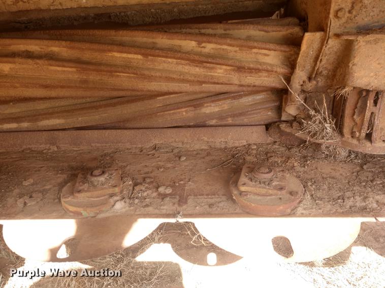 image for item DE6472 2009 John Deere 4995 windrower