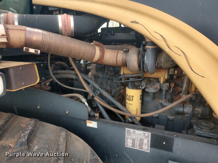 image for item DE6474 1998 Caterpillar Challenger 75E tractor