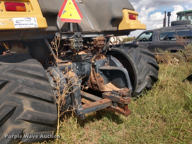 image for item DE6474 1998 Caterpillar Challenger 75E tractor