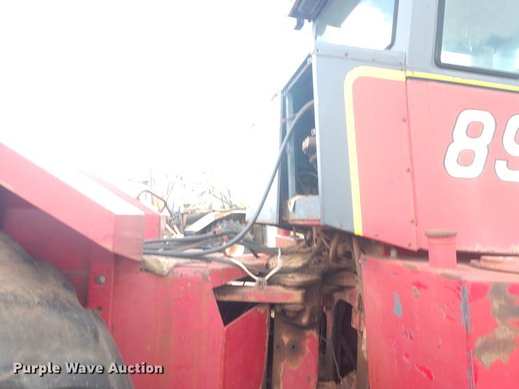 image for item DE6482 Versatile 895 4WD tractor