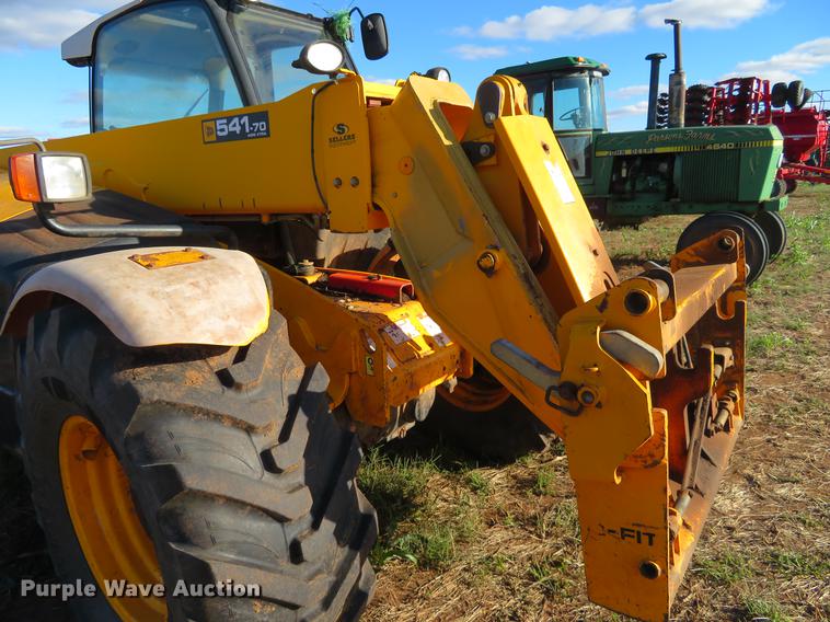 image for item DE6493 2008 JCB 541-70 Agri Xtra telehandler