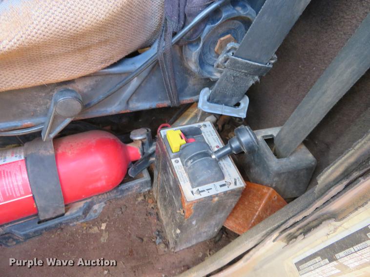 image for item DE6495 1993 Peterbilt 379 truck cab and chassis