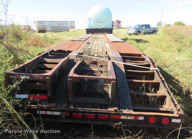 image for item DE6530 1999 Neville Built drop deck equipment trailer