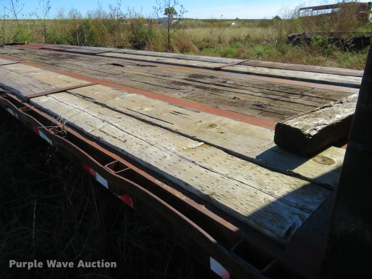 image for item DE6530 1999 Neville Built drop deck equipment trailer