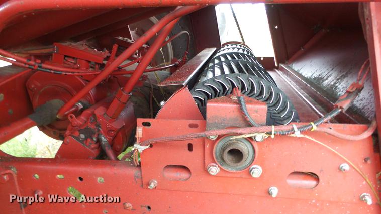 image for item DE7283 1990 Case IH 1660 Axial-Flow combine