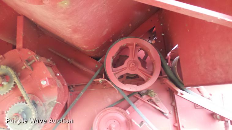 image for item DE7283 1990 Case IH 1660 Axial-Flow combine