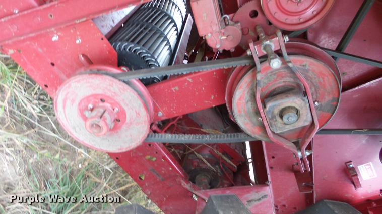 image for item DE7283 1990 Case IH 1660 Axial-Flow combine