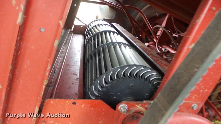 image for item DE7283 1990 Case IH 1660 Axial-Flow combine