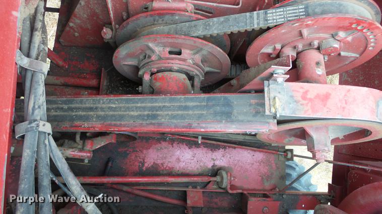 image for item DE7283 1990 Case IH 1660 Axial-Flow combine