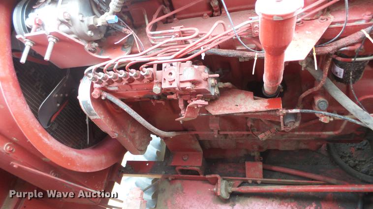 image for item DE7283 1990 Case IH 1660 Axial-Flow combine