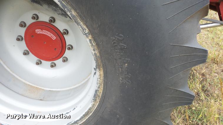 image for item DE7283 1990 Case IH 1660 Axial-Flow combine