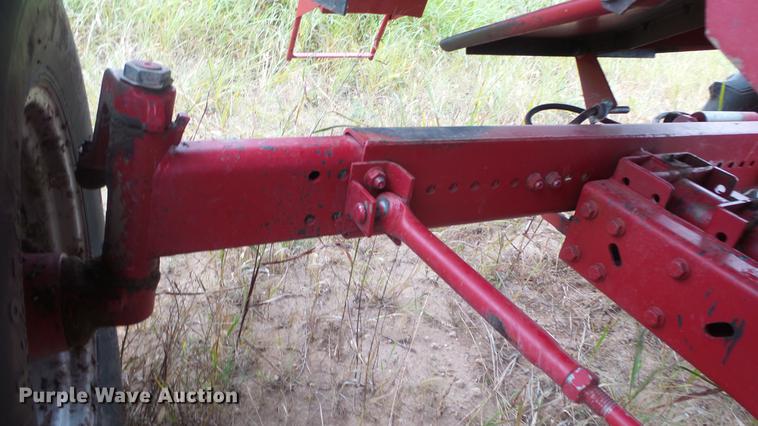 image for item DE7283 1990 Case IH 1660 Axial-Flow combine