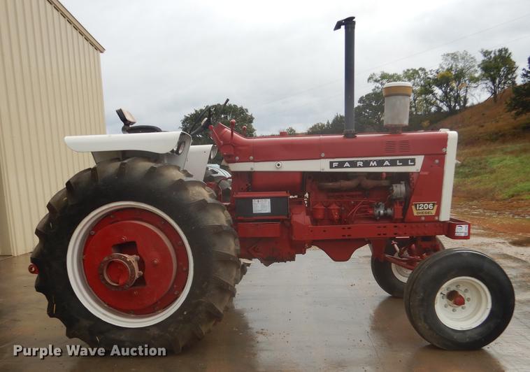 image for item DF1906 1966 Farmall 1206 tractor