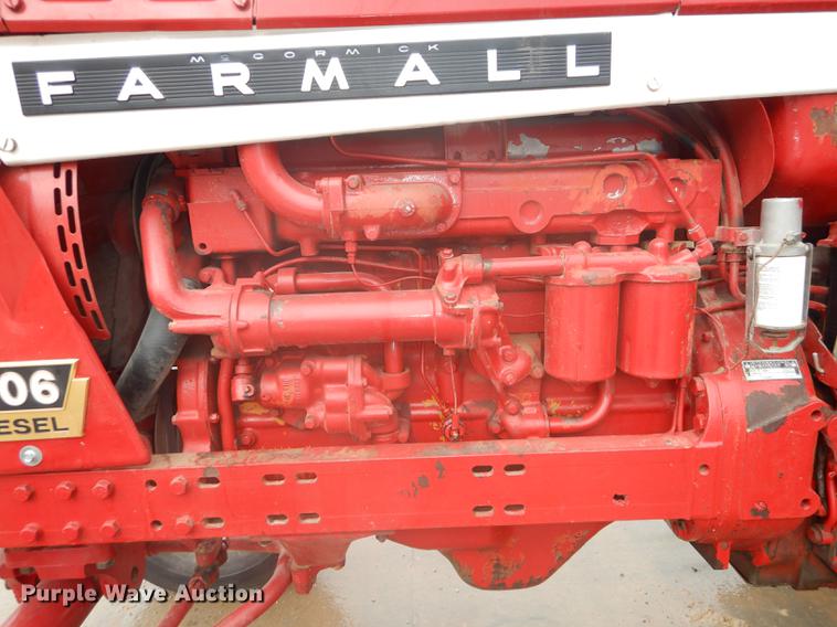 image for item DF1906 1966 Farmall 1206 tractor