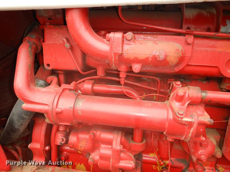 image for item DF1906 1966 Farmall 1206 tractor