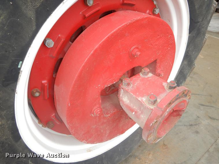 image for item DF1906 1966 Farmall 1206 tractor