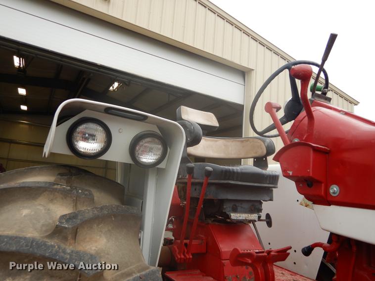 image for item DF1906 1966 Farmall 1206 tractor