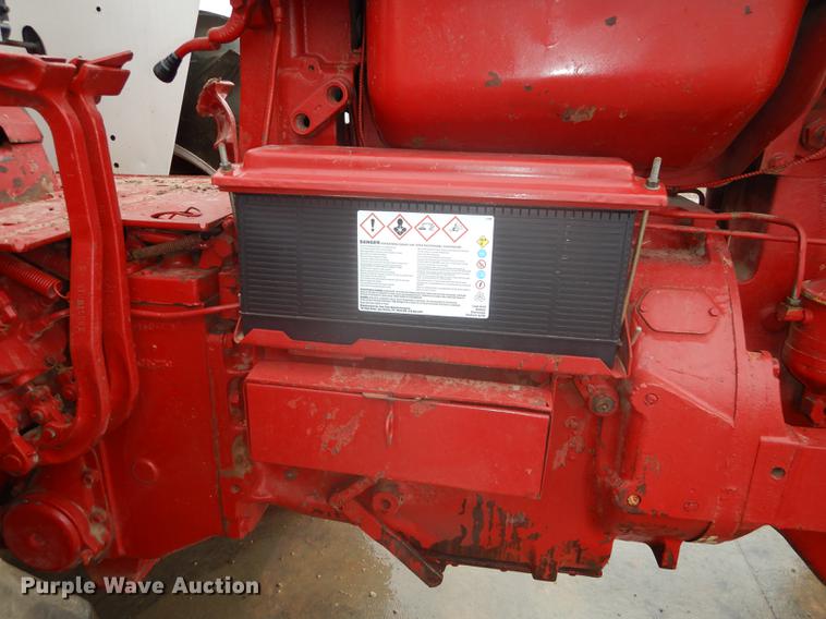 image for item DF1906 1966 Farmall 1206 tractor