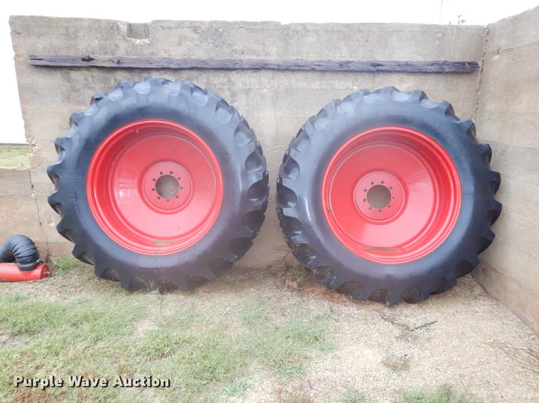 image for item DF1906 1966 Farmall 1206 tractor