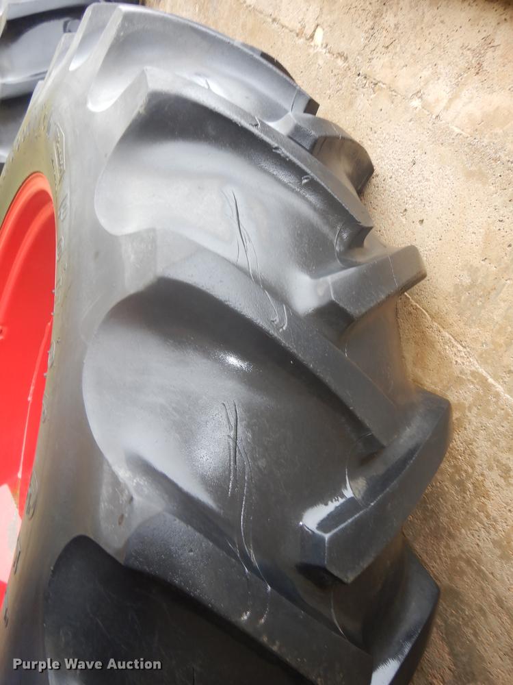 image for item DF1906 1966 Farmall 1206 tractor